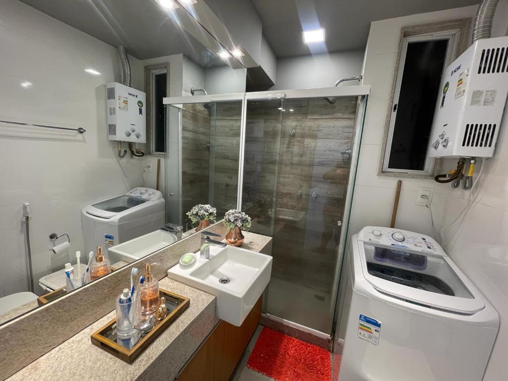 Apartmán Lindo Apartamento Mobiliado, Uma Quadra Da Praia! Rio de Janeiro Exteriér fotografie